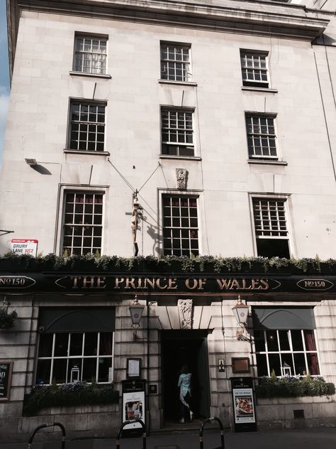 The Prince of Wales pub on Drury Lane Drury Lane, London Calling, Dead Man, Prince Of Wales, Wales, Virginia, Prince, London, House Styles