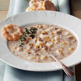 Creamy Corn and Clam Chowder  Help us fight hunger in partnership with Feeding America when you pin or re-pin Land O'Lakes recipes. Learn more at www.landolakes.com/FeedingAmerica. Clam And Corn Chowder Recipe, Corn Clam Chowder, Homemade Clam Chowder, Homemade Turkey Soup, Potato Chowder, Bacon Potato, Chowder Recipe, Corn Recipe, Creamy Corn