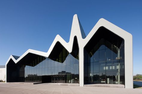 check this out! there are pics of the building that are amazing. riverside museum of transport - Zaha Hadid Buildings, Riverside Museum, Architecture Cool, Glasgow Museum, Zaha Hadid Architecture, Transport Museum, Innovative Architecture, Zaha Hadid Architects, Amazing Buildings