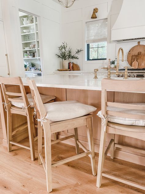 Island Chairs Counter Stools White Kitchen, White Counter Stools With Backs, Wood Counter Stools With Back, White Oak Bar Stools, Diy Counter Stools With Back, Light Wood Counter Stools, Natural Wood Counter Stools, White Oak Counter Stool, Natural Wood Bar Stools