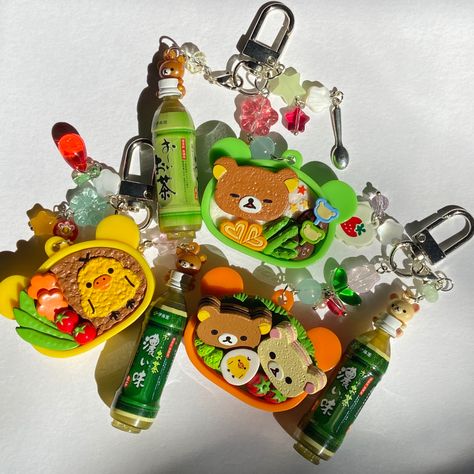 Rilakkuma Bento, Mix Aesthetic, Pretty Trinkets, Toro Inoue, 20k Followers, Dumpster Fire, Bead Charms Diy, Pretty Room, Cut Top