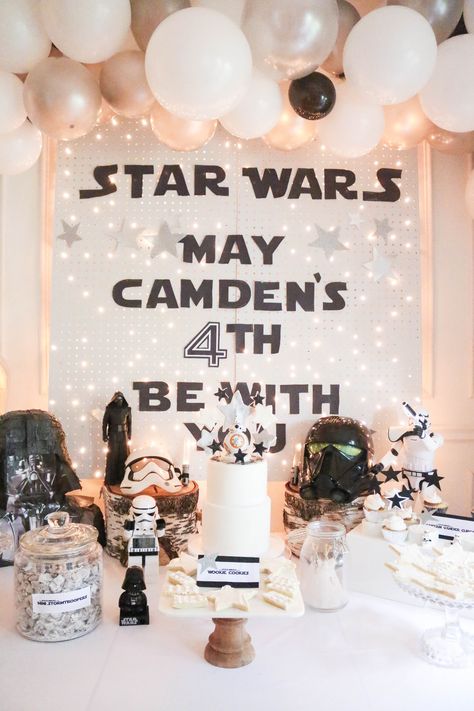 Girly Star Wars Party, Star Wars One Year Birthday, May The 4th Be With You Birthday Party, First Birthday Party Ideas Girl, Baby First Birthday Party Ideas, Darth Vader Birthday Party, Lego Star Wars Birthday Party, Lego Star Wars Birthday, Star Wars Themed Birthday Party