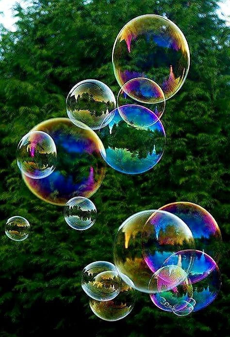 Sweet Images, Bubble Pictures, Colored Bubbles, Rainbow Bubbles, Bubbles Wallpaper, Big Bubbles, Fantasy Aesthetic, Pretty Wallpapers Backgrounds, Pretty Wallpapers