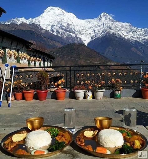 Ghandruk Village, Cultural Food, Nepal Culture, Nepal Travel, I Want To Travel, Pretty Places, Travel Inspo, 8 Days, Travel Aesthetic