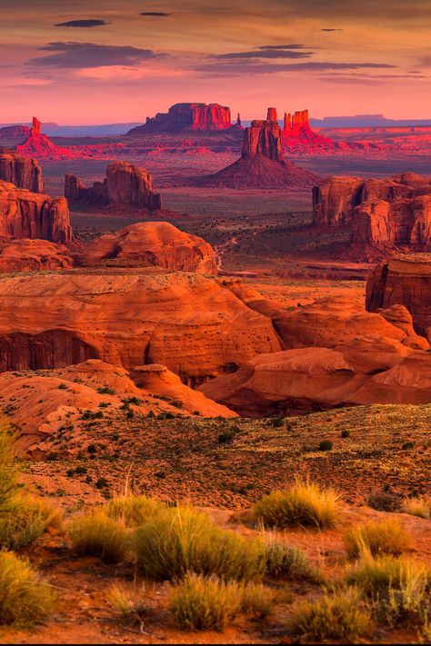 Navajo Reservation Arizona, Navajo Aesthetic, Best Grand Canyon Tours, Navajo Reservation, Utah Landscape, Grand Canyon Tours, Desert Aesthetic, Wilde Westen, Japon Illustration