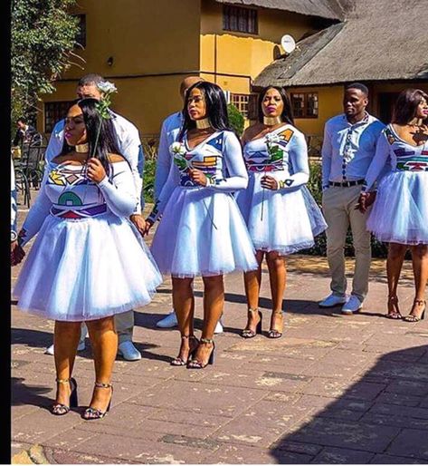 Maids Dresses Wedding African, African Bridesmaid Dresses Traditional, Lobola Outfits Bridesmaids, Ndebele Wedding Dress, Nigerian Bridesmaid Dresses, Zulu Traditional Wedding, African Print Wedding Dress, African Bridesmaids, South African Traditional Dresses