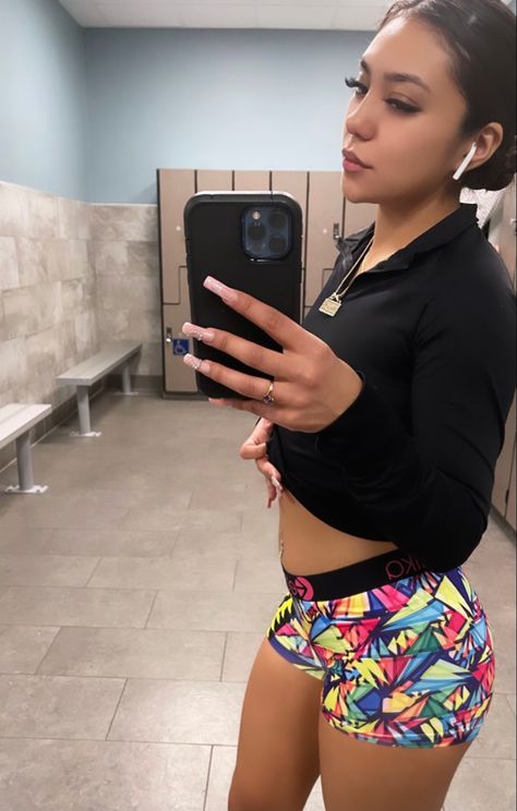 Baddie Boxer Outfit, Psd Boxers Women Outfit, Ethika Womens Outfit Baddie, Ethika Boxers Women, Psd Shorts, Ethika Womens Outfit, Boxers Outfit, Boxer Outfit, Thick Baddie