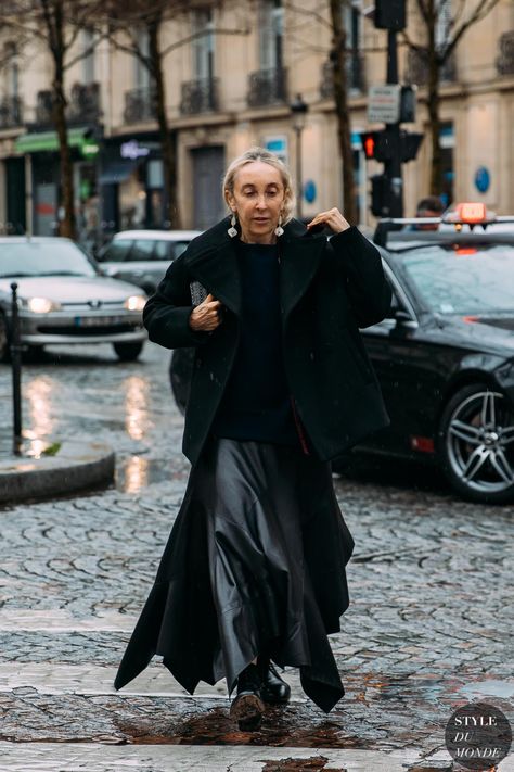 Carla Sozzani, Fashion Design Classes, 2020 Street Style, Colourful Style, Reportage Photography, Hadid Style, Street Snap, New York Fall, Style Edit