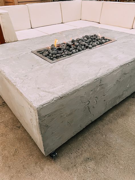 Diy Outdoor Propane Fire Pit, Concrete Fire Table, Concrete Fire Pits Diy, Diy Cement Fire Pit, Diy Concrete Fire Bowl, Diy Natural Gas Fire Pit, Diy Concrete Fire Table, Diy Gas Fire Pit Table, Diy Propane Fire Pit Table