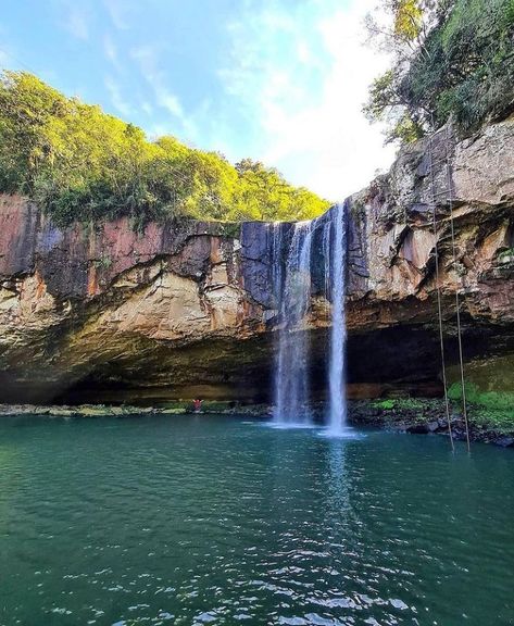 Reserva Ecol�ógica Picada Verão, Sapiranga, Rio Grande do Sul Uma reserva ecológica com super estrutura para visitantes e que possui nada menos do que 5 grandes cachoeiras. São trilhas, atividades, quedas, piscinas naturais e uma paisagem de tirar o fôlego. Rio Grande, Vision Board, Sun, Water, Travel