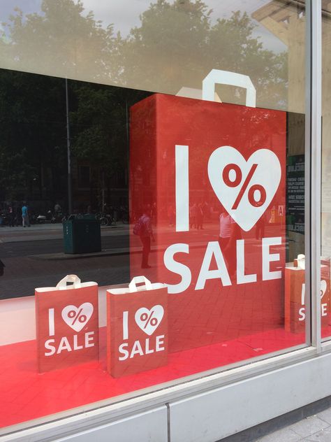 I % SALE, Amsterdam, Holland, pinned by Ton van der Veer Shopping Window Design, Sale Window Display, Sale Signage, Sale Windows, Store Window Display, Retail Signage, Store Design Boutique, Store Window Displays, Window Display Design