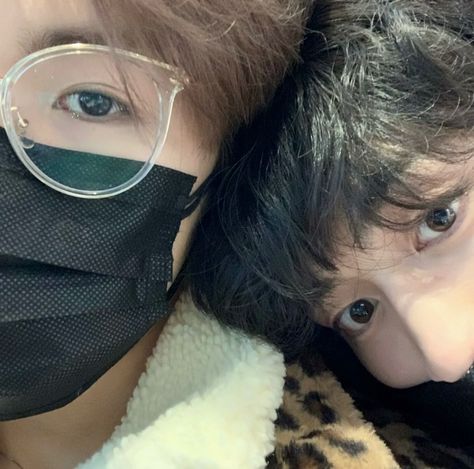 Gay Aesthetic, Love You Very Much, Ulzzang Couple, Best Duos, Skz In Cute, Couples Icons, Homeless Children, Kids Icon, Fan Fiction