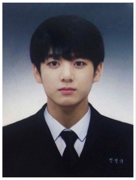 Jungkook School, Jungkook Predebut, Bts Predebut, Jungkook Oppa, Id Photo, Jungkook Aesthetic, Jungkook Cute, Bts Face, Jung Kook