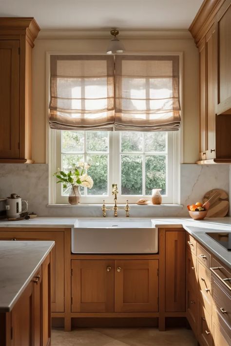 Kitchen Window Casing Ideas, Small Kitchen Window Treatments, Kitchen Blinds Modern, Kitchen Window Treatments Ideas, Window Treatments Privacy, Modern Curtain Ideas, Chic Window Treatments, Ivy Kitchen, Small Kitchen Window