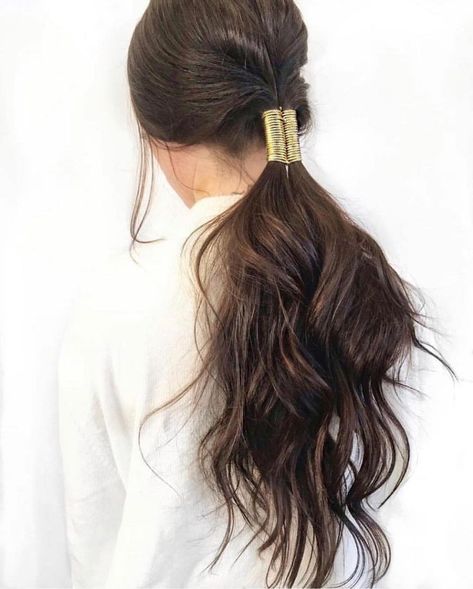 Tousled Ponytail, Best Ponytail Hairstyles, Ponytail Inspiration, Best Ponytail, Low Ponytails, Curling Tips, Ponytail Hairstyles Easy, Hair Buns, Hair Curling