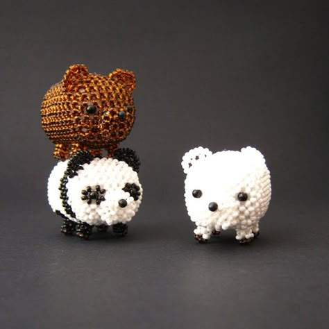 3d Beaded Animals Patterns Free, 3d Beaded Patterns, Beaded Animals Tutorial Free Pattern, Ice Bear And Grizzly, 3d Beaded Animals Patterns, 3d Beaded Animals, Beaded Animals Patterns, Three Panda, Bead Figures