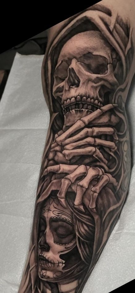 Gemini Tattoo For Men, Tattoo Gemini, Tattoo Animal, Men Tattoo, Gemini Tattoo, Zodiac Tattoos, Hand Tattoos For Guys, Animal Tattoos, Half Sleeve