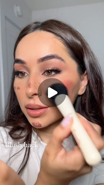 Frouzan M. 💄🇦🇫🇨🇦 on Instagram: "I’m in love with how my makeup turns out from doing this blush technique!! Now it’s your turn to try this! 😍   #makeup #blush #makeuptips #beautyhacks #makeuplook #makeupvideos #makeuptutorial #blushhack #makeuphacks #fyp #fypage" How To Put On Blush How To Apply, W Blush Technique, How To Put Blush On, How To Do Blush, How To Put On Blush, Liquid Blush How To Apply, Blush On Nose, How To Apply Blush Correctly, Apply Blush Correctly