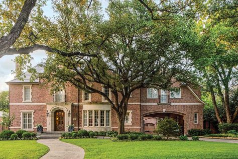 tudor-revival-exterior Homeworthy House Tours, Tudor Revival, Beadboard Ceiling, New Orleans French Quarter, Elegant Table Settings, Tudor Style, Copper Lighting, Exterior Ideas, Bright And Beautiful