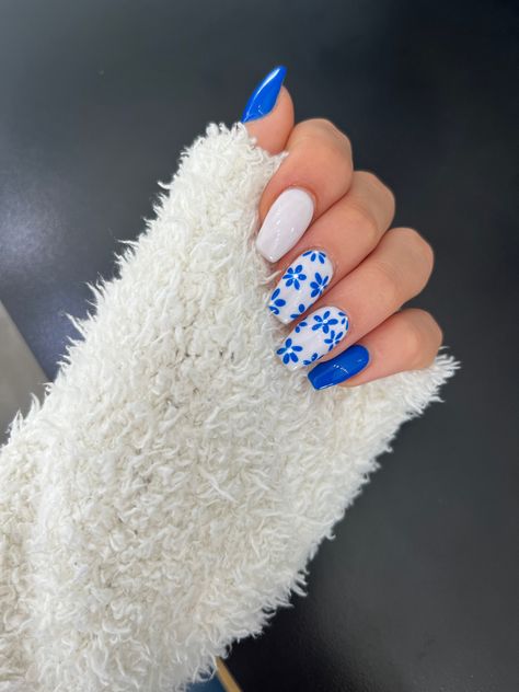 Blue Spring Acrylic Nails, Spring Acrylic Nails, Broken Nails, Blue Acrylic Nails, Summery Nails, Blue Spring, Summer Acrylic Nails, Short Acrylic Nails Designs, Dipped Nails