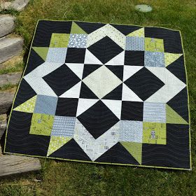 Moda Love Quilt, Love Quilt, Big Block Quilts, Layer Cake Quilts, Block Quilt, Miniature Quilts, Star Quilt Blocks, Patchwork Quilt Patterns, Green Quilt