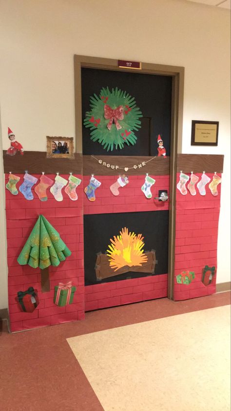 Christmas Classroom Door Decorating Classroom Door Decorations Christmas Tree, First Grade Christmas Door Decoration, Holiday Door Decorations Contest, Crismas Decoration Classroom, Door Decor Christmas Classroom, Holiday Door Decorations For Daycare, Christmas Door Decorating Contest Ideas Hospital, Crismas Door Decoration, Pre K Door Decorations Christmas