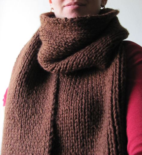 a brown scarf Brown Knit Scarf, Brown Crochet Scarf, Brown Scarf Outfit, Crochet Scarf For Beginners, Brown Scarf, Easy Crochet Stitches, Brown Scarves, Scarf Outfit, Diy Scarf