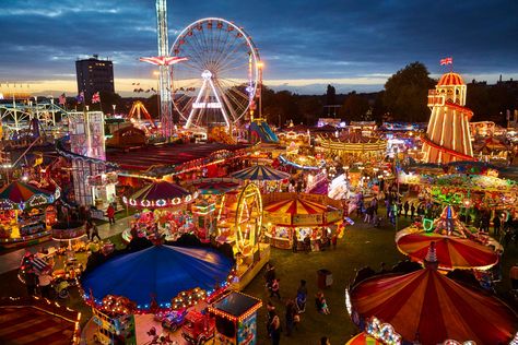 Ranked as one of the best fairs in the country, ‘Goosey’ is over 700 years old and attracts hundreds of thousands of visitors each years. Guardian photographer Chris Thomond went along for the ride. Fair Grounds Aesthetic, Outdoor Amusement Park, Amusement Park Di, Amusement Park At Night, Amusement Parks At Night, Fair Pictures, Carnival Lights, Fair Rides, Carnival Rides