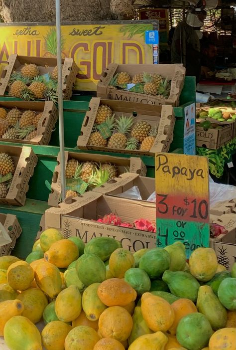 Tropical Fruit Stand, Hawaii Fruit Stand, Fruit Stand Aesthetic, Summer Fruit Aesthetic, Hawaii Culture, Hawaii Fruit, Hawaiian Lifestyle, Hawaii Lifestyle, Hawaiian Summer