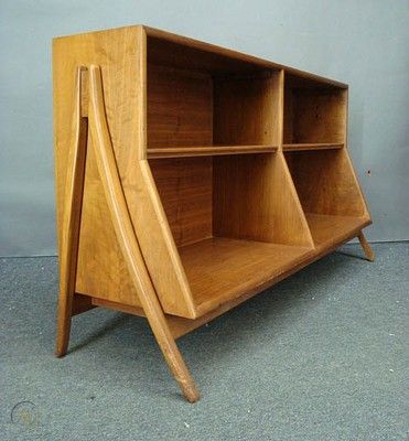 Atomic Decor, Vintage Furniture Design, Furniture Details Design, Woodworking Inspiration, Furniture Inspiration, Dream House Decor, Mid Century Furniture, Interior Furniture, Objects Design