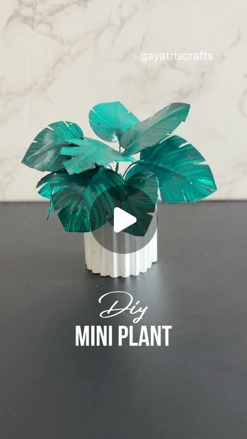 Origami Plants, Mini Plants, Duck Tape, Crafty Craft, Origami, Art Gallery, Miniatures, Paper Crafts, Plants