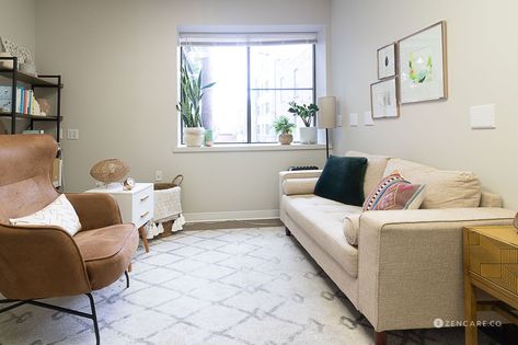 Modern Therapy Office Design, Therapist Office Setup, Therapist Office Layout, Counselling Office Design, Coaching Office Design, Small Therapist Office Ideas, Therapy Office Design Private Practice, Play Therapy Room Ideas, Modern Therapy Office