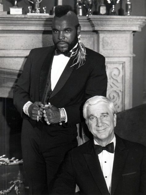 Leslie Nielson and Mr. T.... Leslie Nielsen, That's Hilarious, Photoshop Fails, Space Ghost, Funny Photoshop, Mr T, Beginner Photo Editing, Interesting Images, Black Hollywood