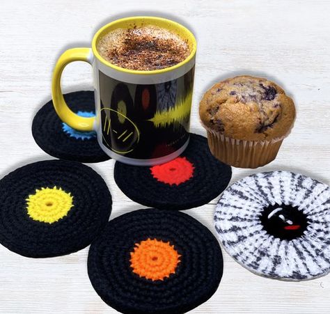 Crochet Vinyl Coasters, Crochet Cupholder Coaster, Record Coasters Crochet, Crochet Record Coasters, Crochet Vinyl Record, Crochet Vinyl, Crochet Selling, Whimsigoth Crochet, Crochet Set Pattern