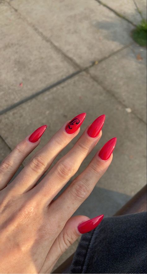 Stiletto Nails With Initials, Nails Boyfriend Initial, Red Nails With Initials, Cherry Nails Almond, Nails With J Initial, 2023 Red Nails, J Initial Nails, Nails With Boyfriends Initials, Red Nails Cherry