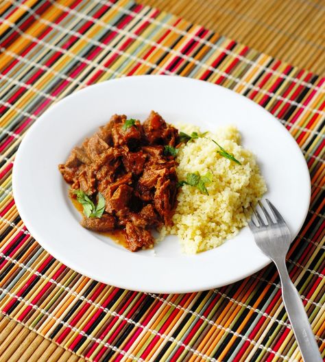 Spicy Ethiopian Stewed Beef called Key Wat from A Duck's Oven. A simple, rich stew that can be done in a dutch oven or the crock pot. Stewed Beef, Berbere Spice, Spicy Stew, Spice Blends Recipes, Ethiopian Food, Dinner Inspiration, Spice Recipes, African Food, Beef Stew