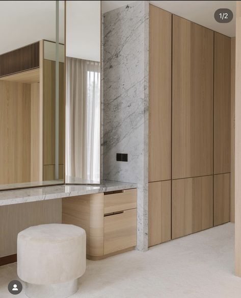 Minimal Homes, Creative Closets, Wardrobe Dresser, Joinery Design, Luxury Closets Design, Hotel Room Design, Bedroom Renovation, H U, Minimalist Interior Design