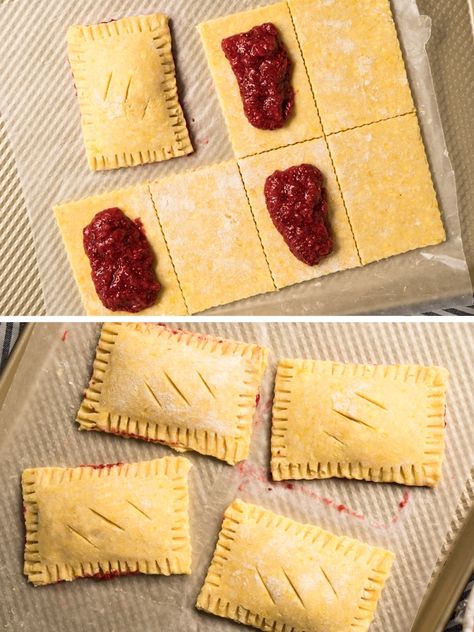 Strawberry Cheesecake Gluten Free & Keto Pop Tarts i.e. Toaster Pastries! #keto #lowcarb #glutenfree #healthyrecipes #poptarts #ketodessert #ketobreakfast #ketorecipes #ketodiet Cheesecake Gluten Free, Toaster Pastries, Strawberry Gluten Free, Poptart Recipe, Strawberry Pop Tart, Keto Fruit, Toaster Pastry, Scones Ingredients, Gluten Free Cheesecake