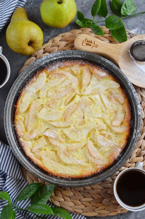 Pear Custard Pie Recipe, Savory Pear Recipes, Pear Custard, Pear Pie Recipe, Pear Dessert Recipes, Moist Apple Cake, Custard Pie Recipe, Pear Pie, Pear Dessert