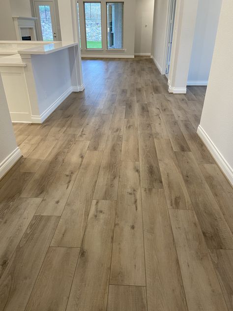 Vinyl Plank Flooring Ideas House, Light Vinyl Plank Flooring Living Room, Vinyl Flooring And Wall Color, Cool Tone Floor Living Room, Modern Farmhouse Vinyl Plank Flooring, Lament Flooring Ideas, Flooring And Paint Color Schemes, Medium Lvp Flooring, Hardwood Floor Colors 2023