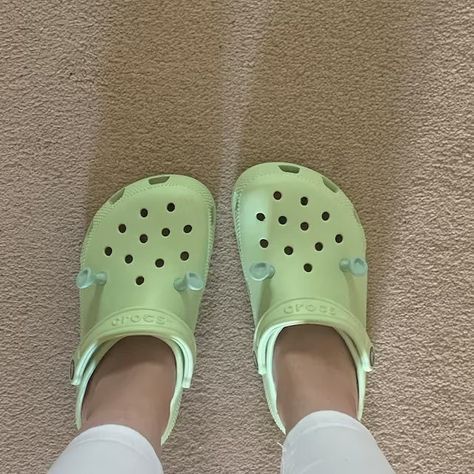 Green Croc Aesthetic, Sage Green Crocs, Celery Crocs, Crocs Charms Aesthetic, Croc Colors, Croc Charms Aesthetic, Croc Gibbets, Croc Aesthetic, Crocs Outfit Summer