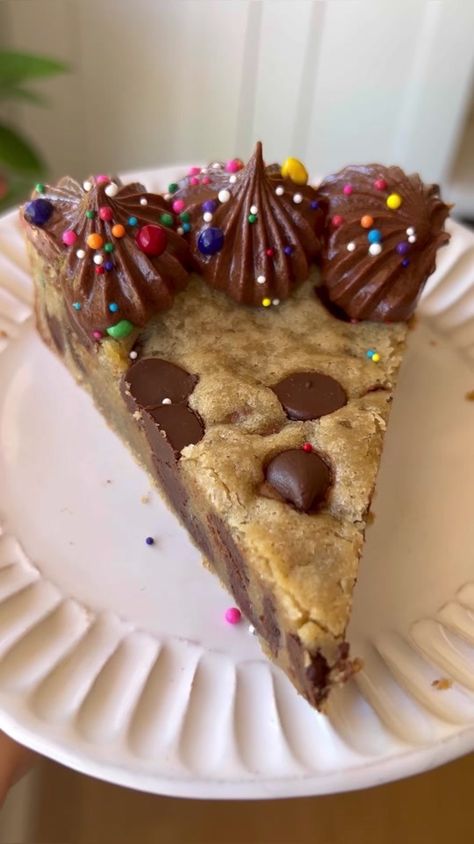 A giant cookie dressed up as a cake 🎉 its rich, buttery, and perfect ... | cookie cake | TikTok 16th Birthday Cookie Cake, Cookie Cake Aesthetic, Giant Desserts, Cookie Cake Wedding, Birthday Cookie Cake, Bugsy Siegel, Yummy Aesthetic, Butternut Bakery, Cookie Dough Cake