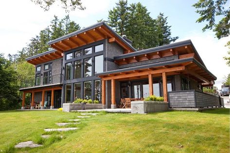 Hybrid Timber Frame Homes, Chalet Modern, Home Designs Exterior, Basement House Plans, Steel Frame House, Homes Modern, Basement House, Contemporary Exterior, Timber Frame Homes