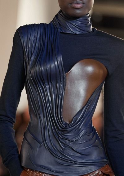 Balmain 2020, American Bison, Runway Details, Detail Photos, Mode Inspiration, Looks Vintage, Fashion Details, Paris Fashion, Runway Fashion