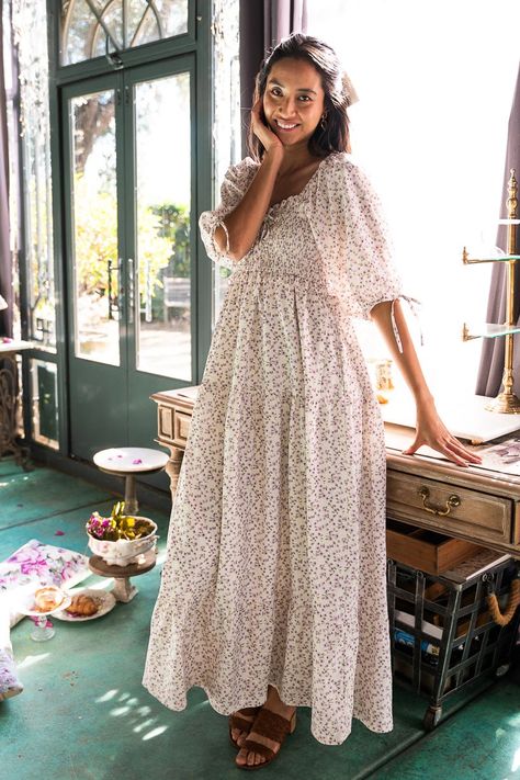 Nora Dress – Ivy City Co Maternity Dresses Nice, Mormon Outfits, Fall Maxi, Cute Modest Outfits, Ditsy Floral Dress, City Woman, Purple Floral Print, Beautiful Summer Dresses, Cream Base