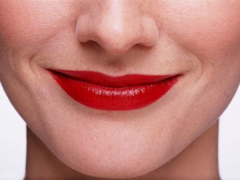 Discover what the shape of your #lips says about your personality! Jay Manuel, Etiquette And Manners, Hair And Makeup Tips, Photoshop Images, Photoshop Projects, Best Beauty Tips, Fashion For Women Over 40, Lips Print, Pen Tool