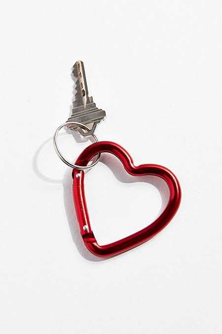 Cool Carabiner, Carabiner Keychain Aesthetic, Heart Carabiner, Cool Keychain, Aesthetic Keychain, Keychain Aesthetic, Clip Keychain, Vintage Keychain, Cool Keychains