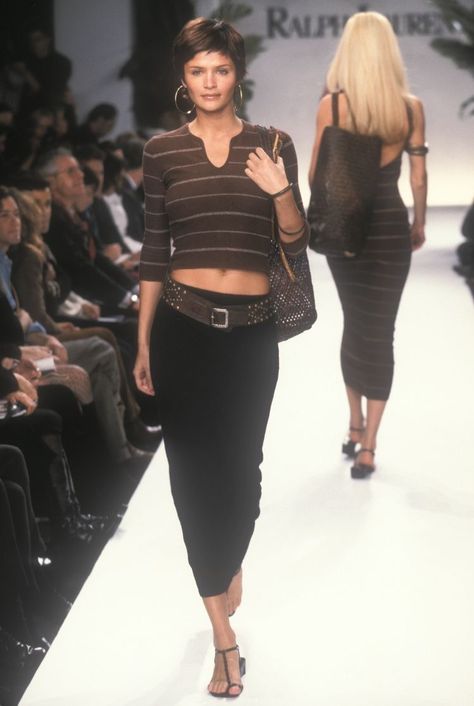 ralph lauren spring summer 1997 Ralph Lauren Spring Summer, Ralph Lauren Runway, Ralph Lauren Summer, 00s Style, Ralph Lauren 90s, 90s Runway Fashion, Helena Christensen, Outfit 90s, Crochet Maxi Dress