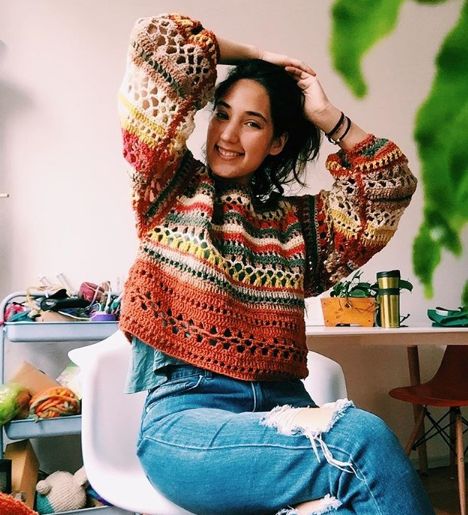 Colourful Crochet Sweater, Crochet Pattern Jumper, Boho Crochet Sweater, Crochet Dress Girl, Crochet Sweater Free, Knitting Patterns Free Sweater, Crochet Jumper, Crochet Geek, Crochet Clothes For Women