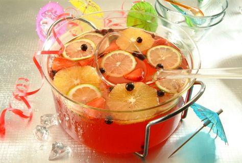 Sugar Free Fruit Punch | Recipe | Joy of Kosher with Jamie Geller Fresh Fruit Punch Recipes, Fruit Punch With Sherbert, Healthy Fruit Punch Recipe, Alcohol Fruit Punch, Alcoholic Fruit Punch, Fruit Punch Recipe, Cranberry Punch, Sugar Free Fruits, Sugar Free Lifestyle